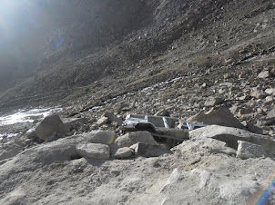 The treacherous road route to Pangong Tso lake.