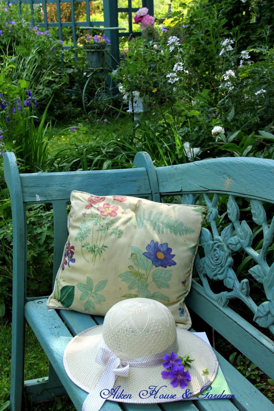 Aiken House & Gardens Garden Nook