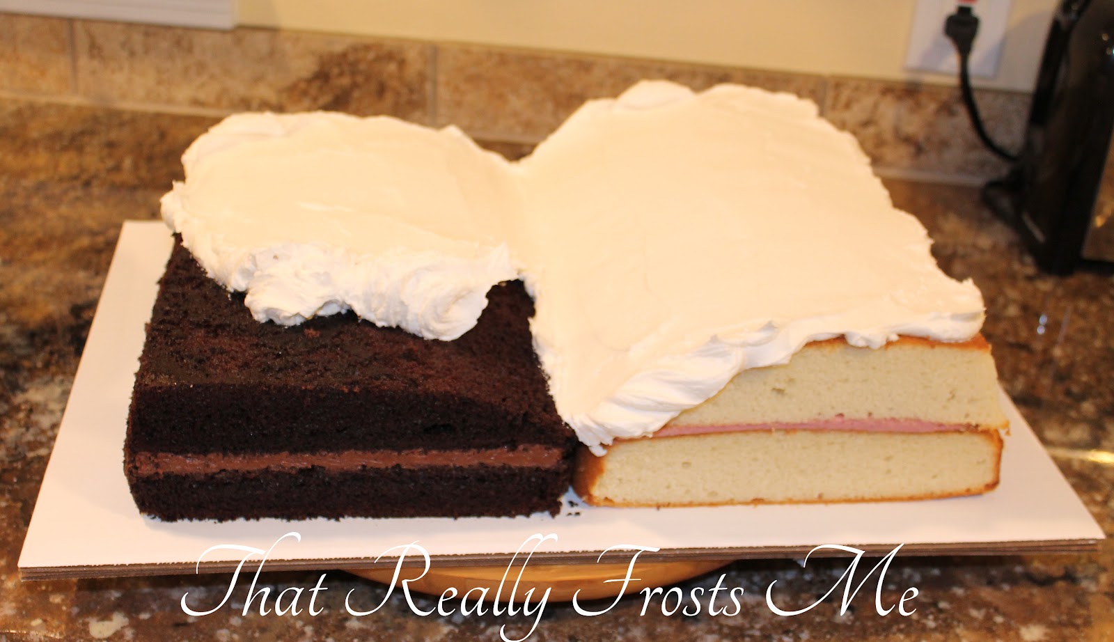 how to take a cake out of a pan