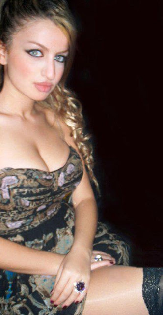 nude ls model girls nerdy white girl nude