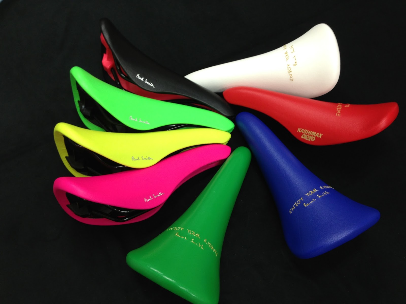 Saddle World Paul Smith Kashimax
