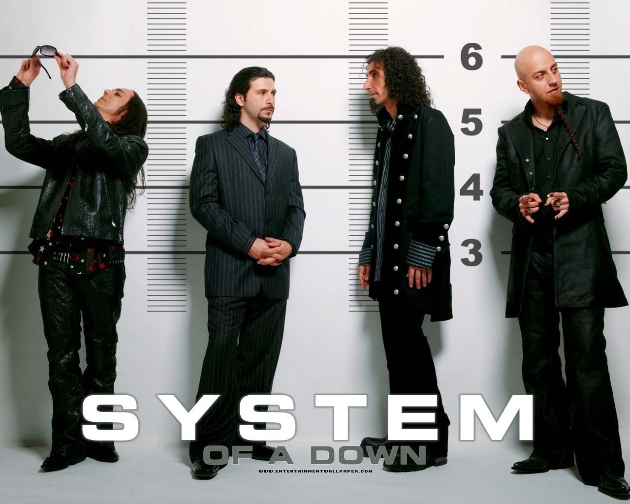 Mundo e Rock System of a Down