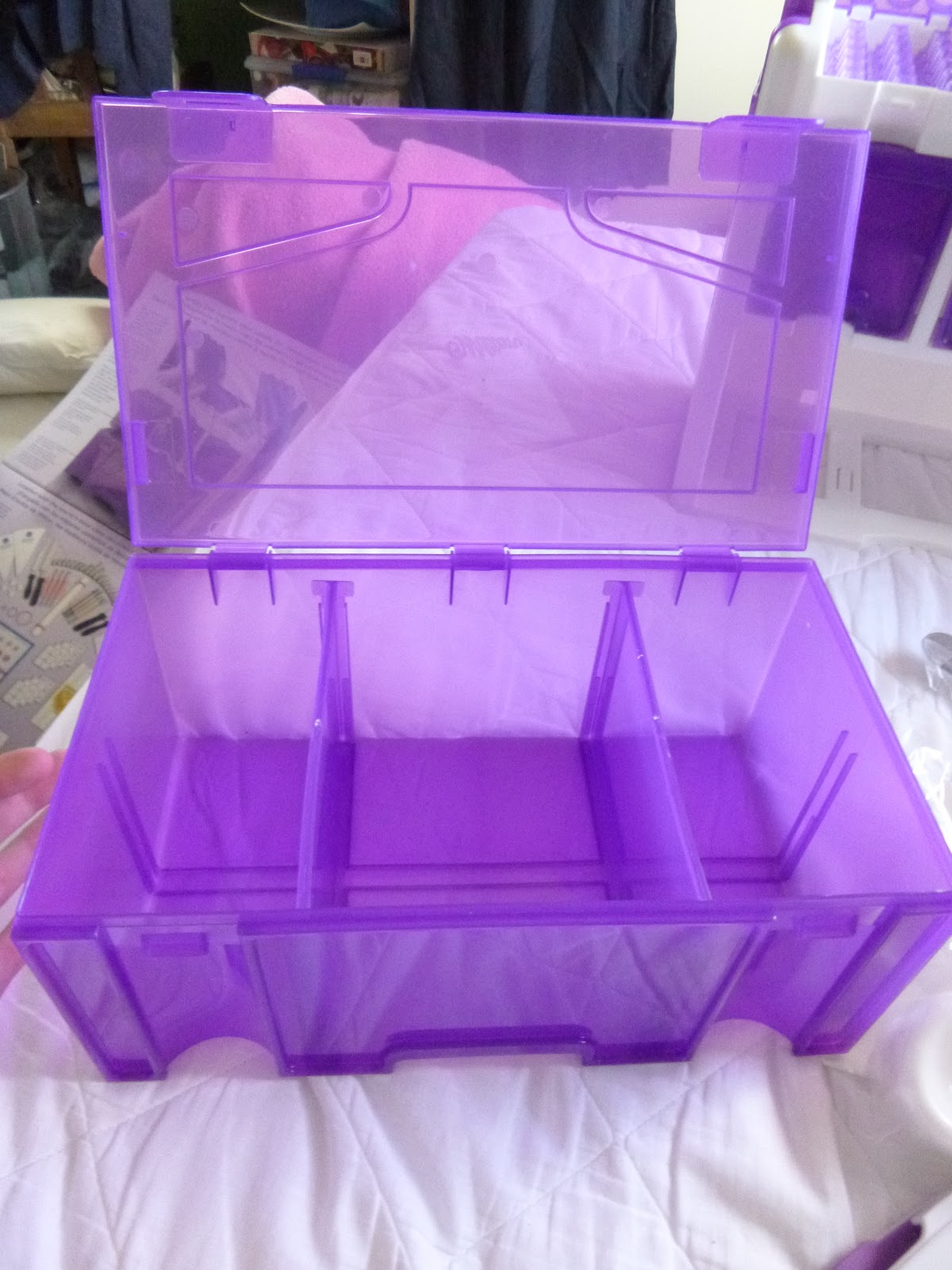 bits and bobs about cake decoration Wilton Ultimate Professional Cake