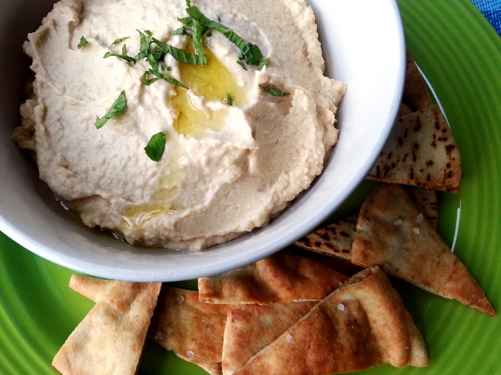 Castellon's Kitchen Spicy Carrot and White Bean Hummus