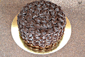 frosting-de-chocolate-para-cubrir-tartas
