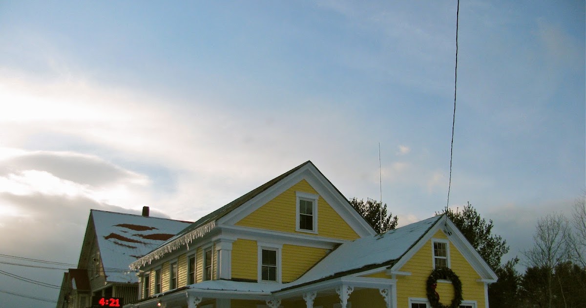 a mellow yellow house and a mellow yellow breakfast in vermont