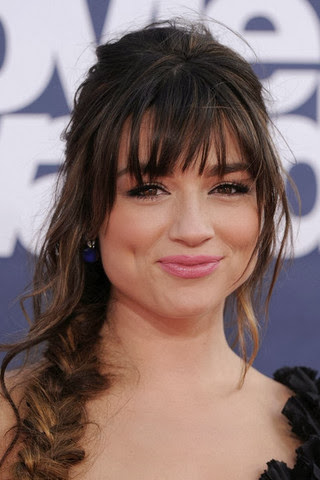 Crystal Reed Hd Wallpapers