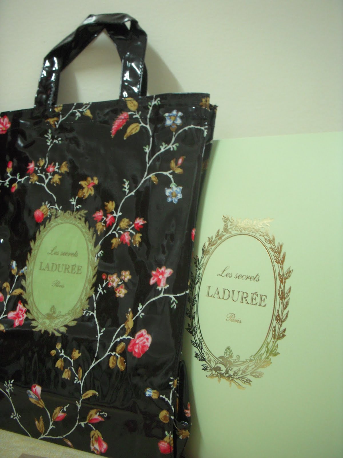 buy louis vuitton totes cheap