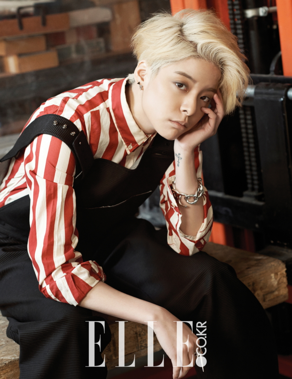 twenty2 blog f(x)'s Amber in Elle Korea March 2015 Fashion and Beauty