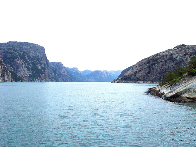 Plying the waters of the Lysefjord aboard Rødne Fjord cruise to Preikestolen or Pulpit Rock.