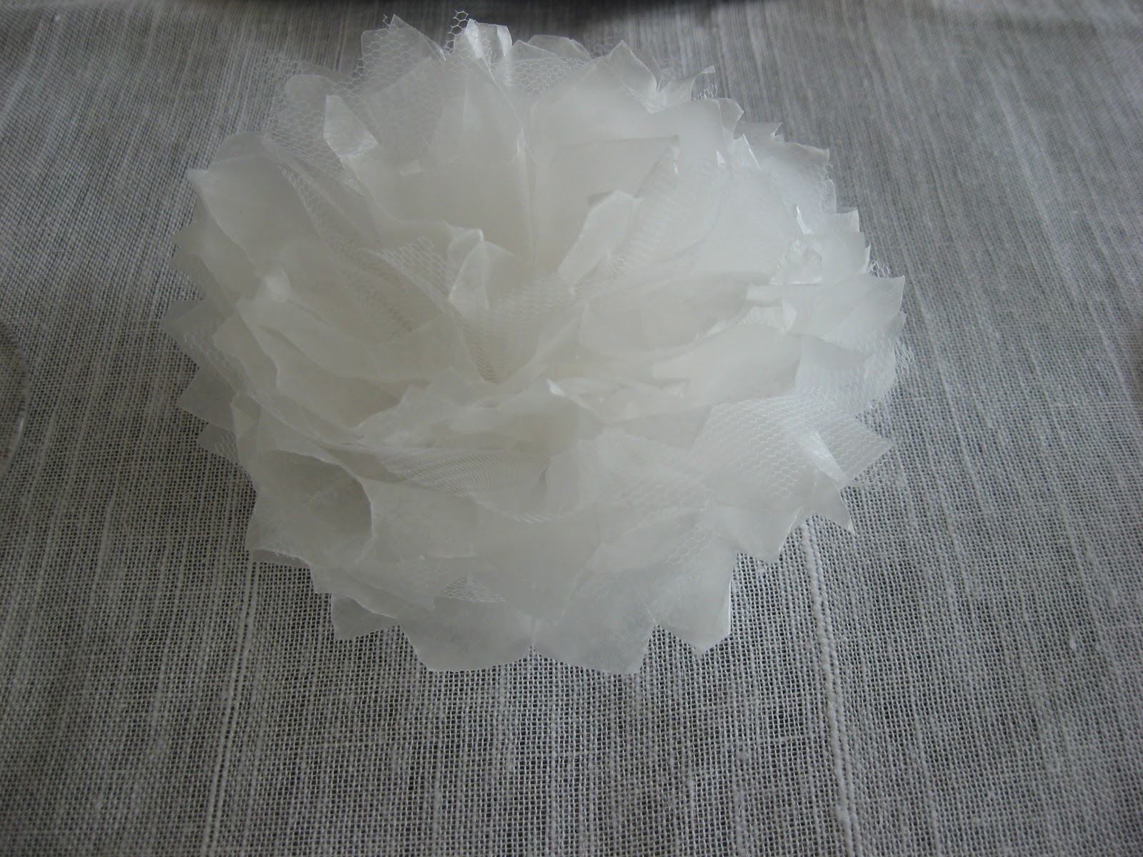 Gee's Projects Wax paper flowers