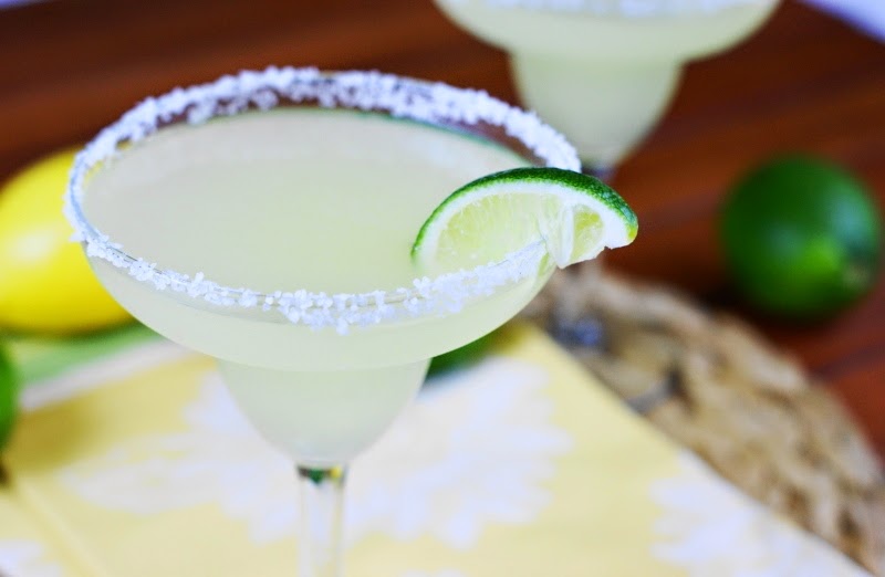 Emeril's Fresh & Fierce Margarita {with Homemade Citrus Syrup