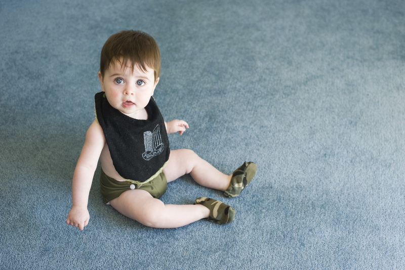 Chromatophobic Baby Shoes Tutorial