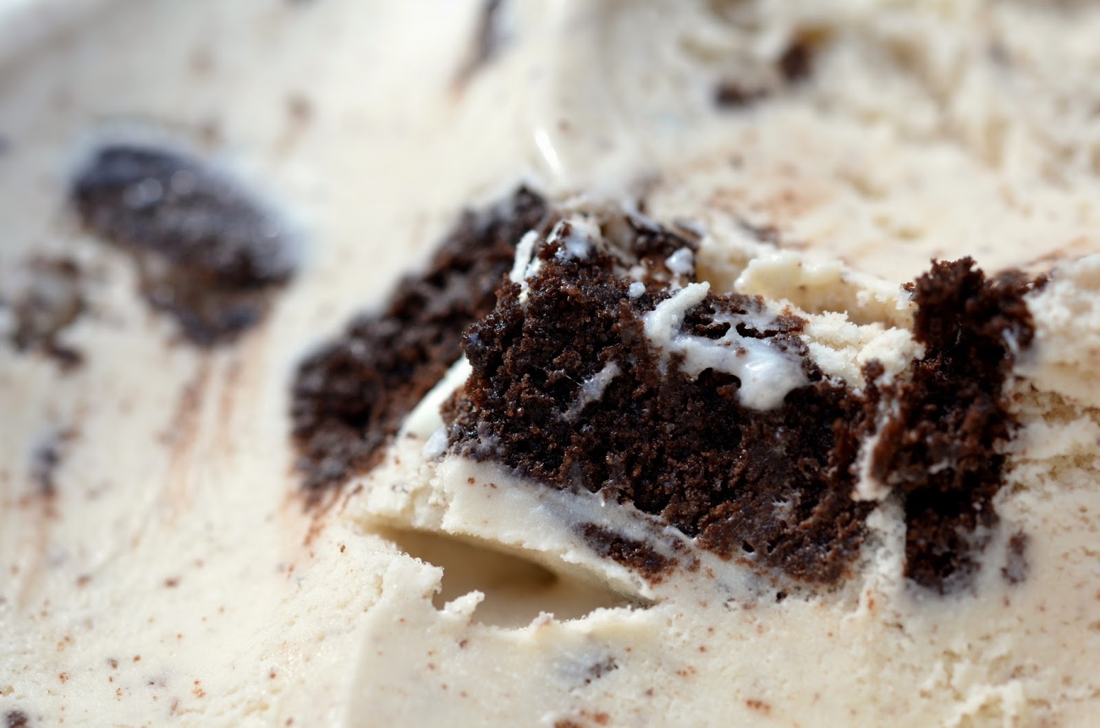 food and ice cream recipes REVIEW Baskin Robbins Cookies 'N Cream