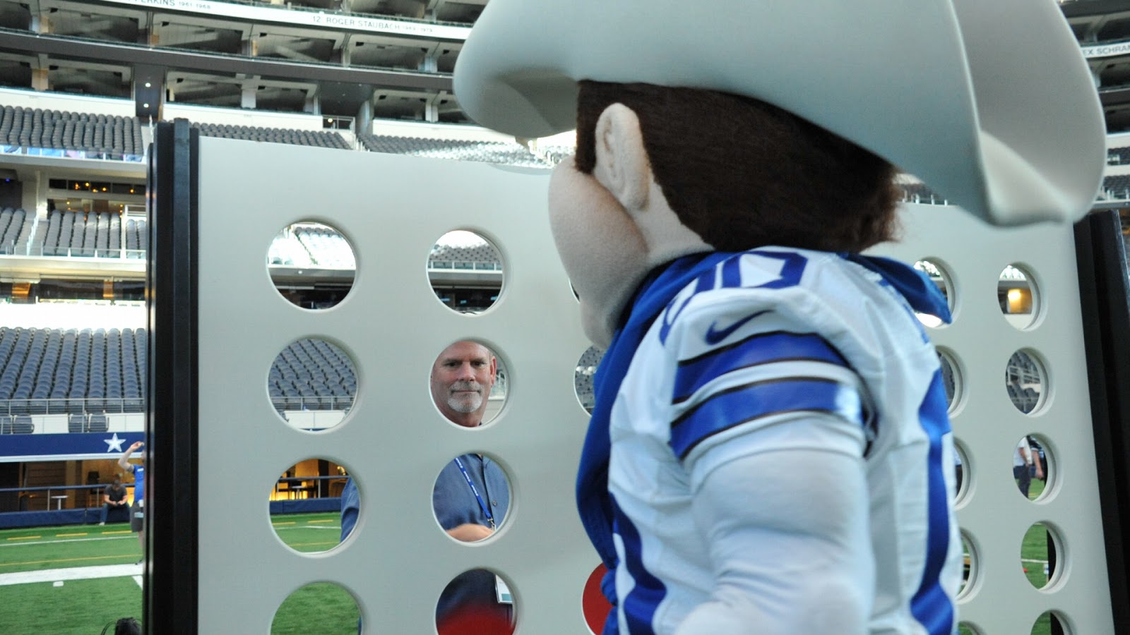 Dallas Cowboy Cheerleaders, Carpet One and the JumboTron US Event Photos