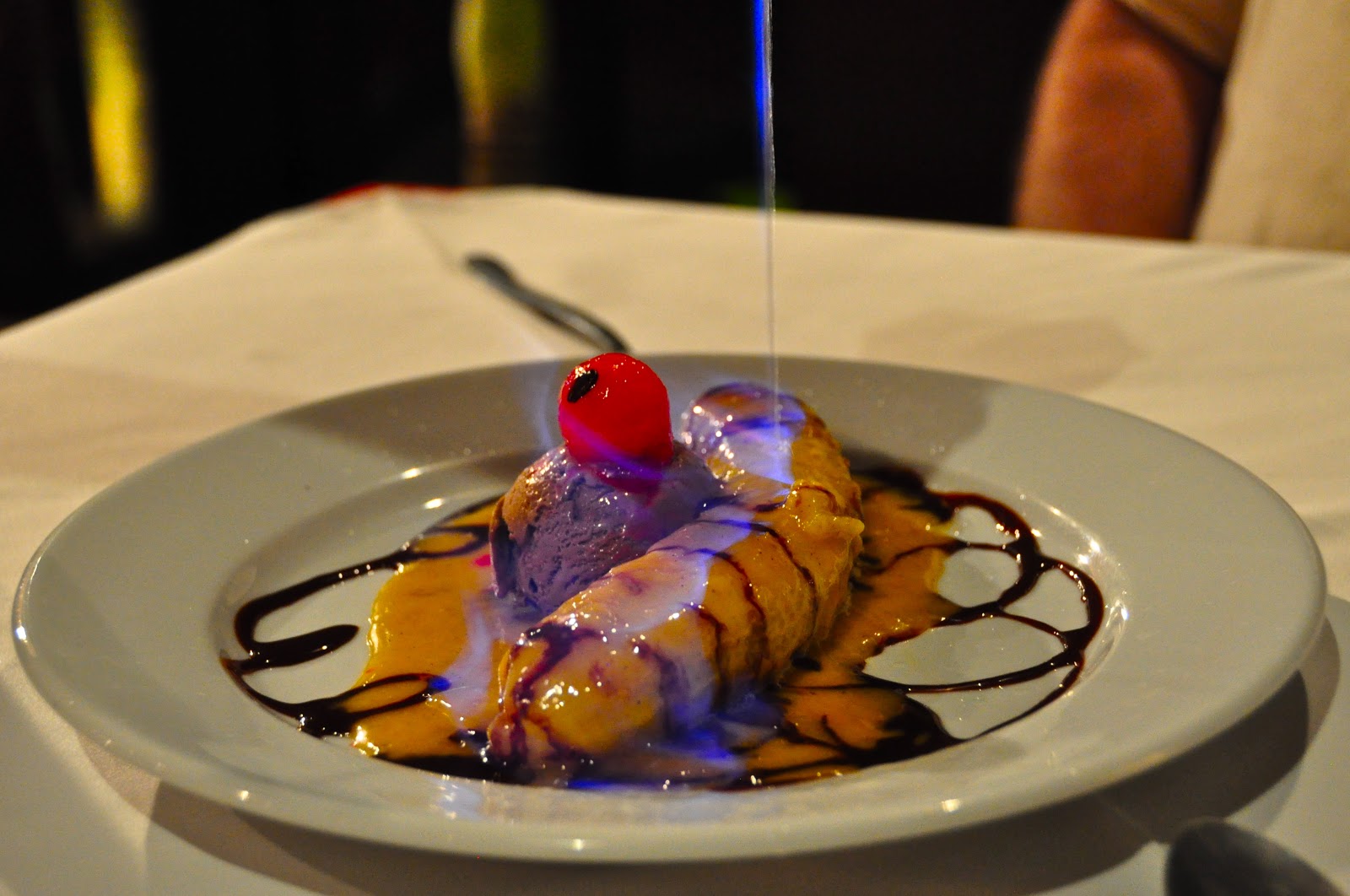 banana flambe dessert