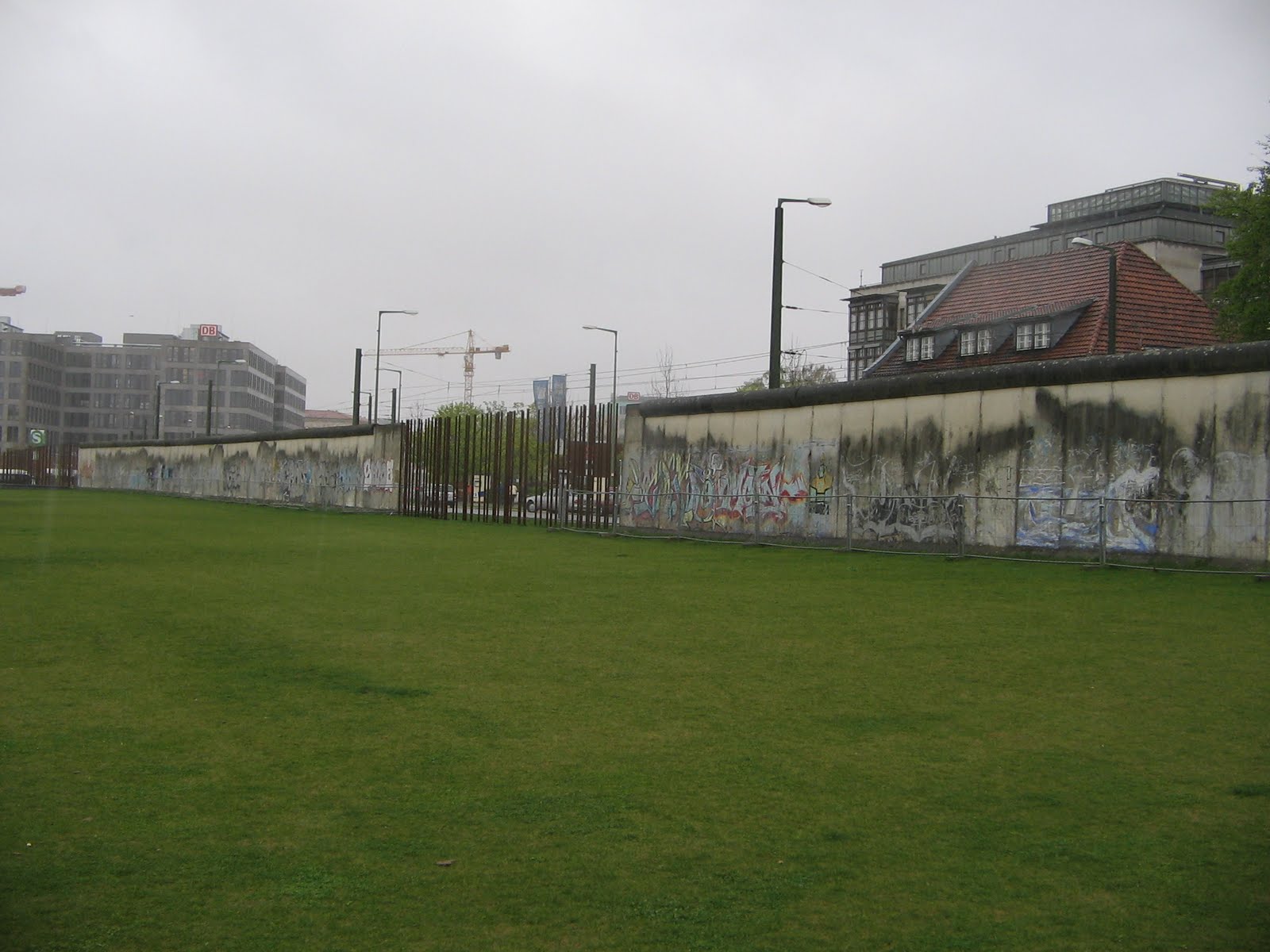 David Bowie S Berlin How The Rock Icon Found His Muse In A