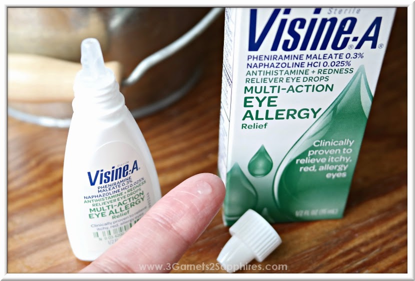 Eye allergy relief with Visine-A eye drops #EyesonVISINE