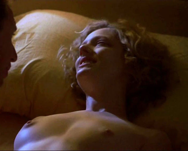 10 Rare Nudes #7 (Emma Watson, Jessica Alba, Angie Harmon...) 199 Judy+Greer+(9)