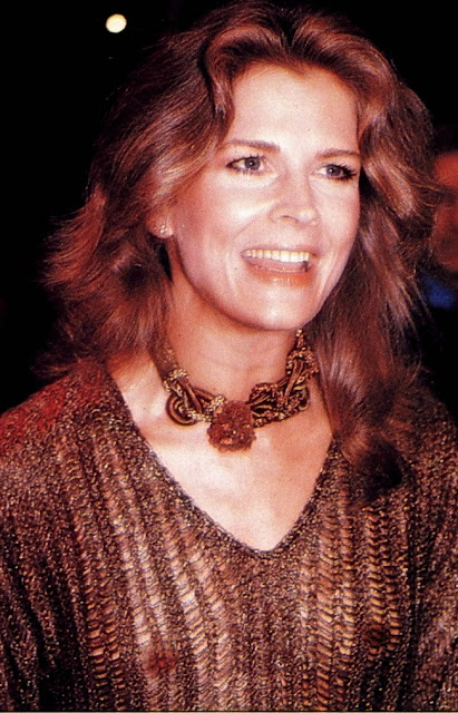 10 Uncommon Nudes #2 (Emma Watson, Candice Bergen, Winona Ryder) 220 Candice+Bergen+(11)