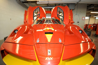 Red Ferrari FXX Engine service after race