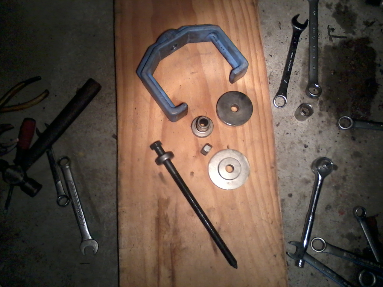 Aveo DiY Front wheel bearing DIY..