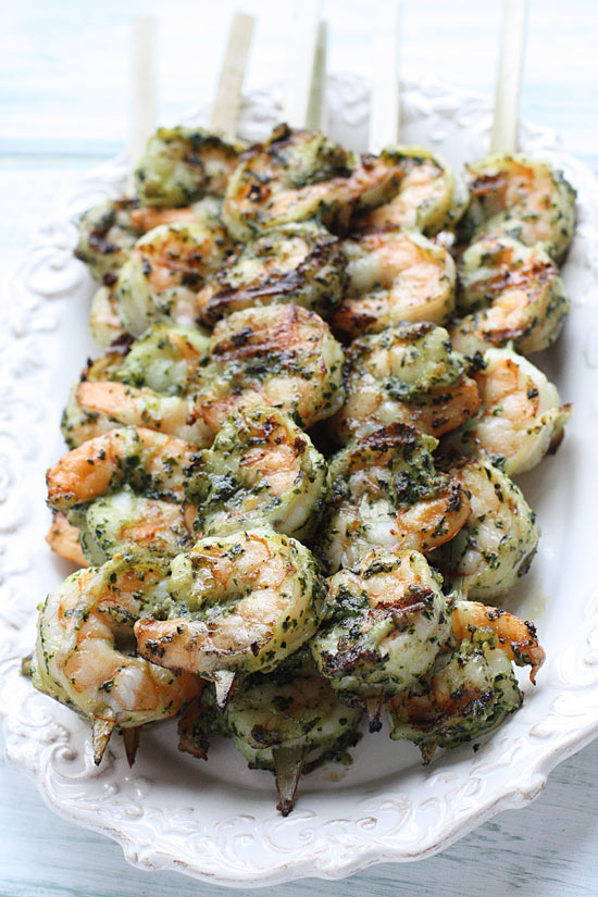 Grilled Pesto Shrimp Skewers easy grilled pesto shrimp skewers Grilled Pesto Shrimp Skewers