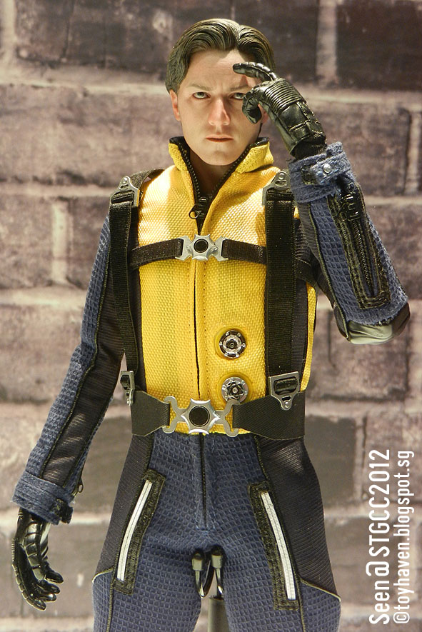 http://1.bp.blogspot.com/-qbvuzuQIDR4/UENYkU5g9RI/AAAAAAAA2h8/WQHWxTTjrtw/s1600/916_hot+toys.jpg
