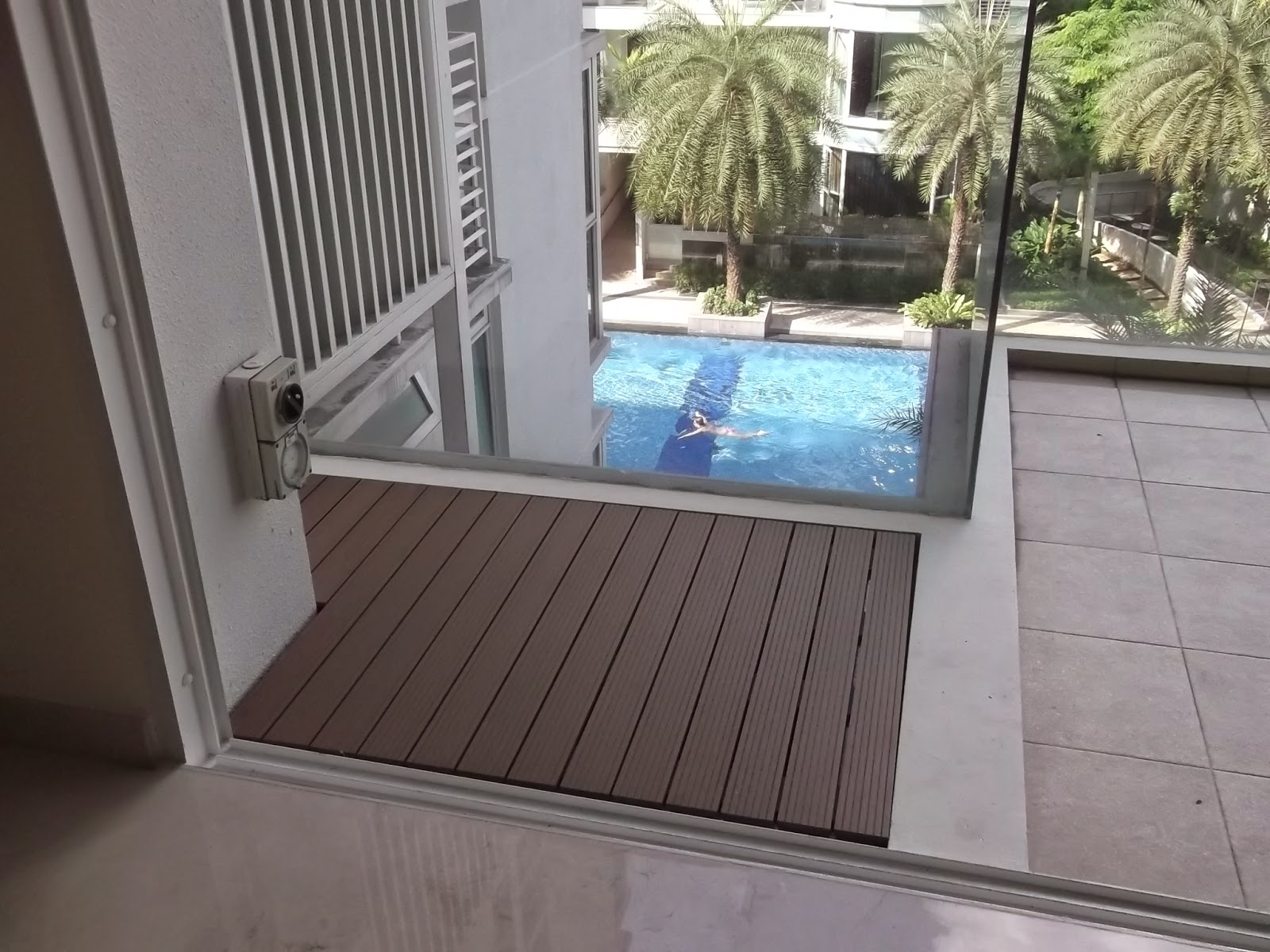 Singapore's leading supplier of outdoor decking flooring. Balcony decks