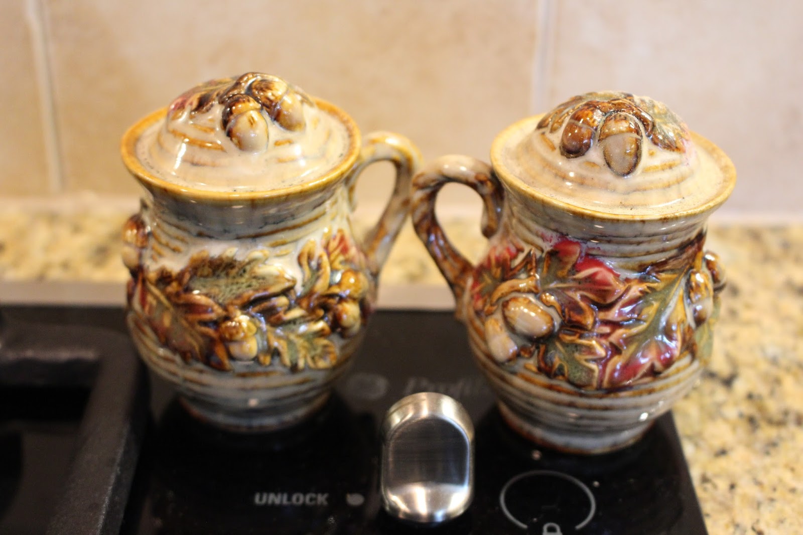 Designs by Pinky Fall Around the Kitchen, 2015