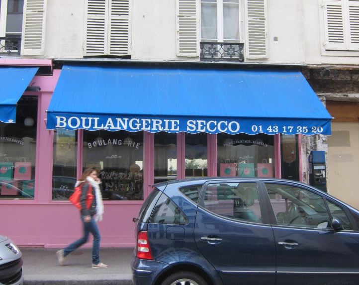 paris breakfasts Paris Pinks