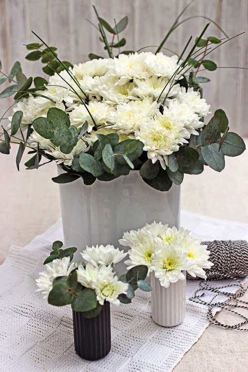 ...OF SPRING AND SUMMER... Take 3 Flowers! 7 White Chrysanthemum