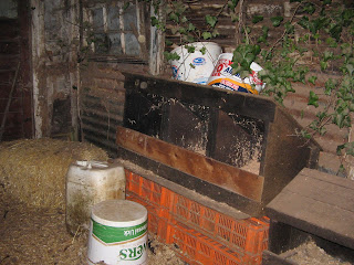 hen nesting boxes