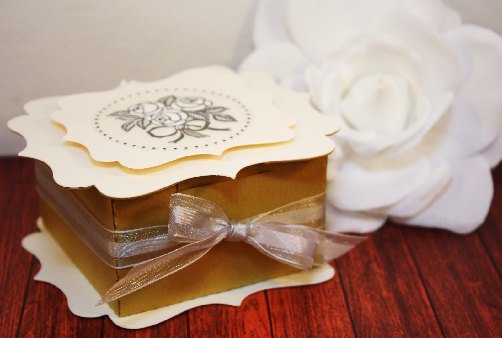 Bits of Paper Elegant Favor Box!