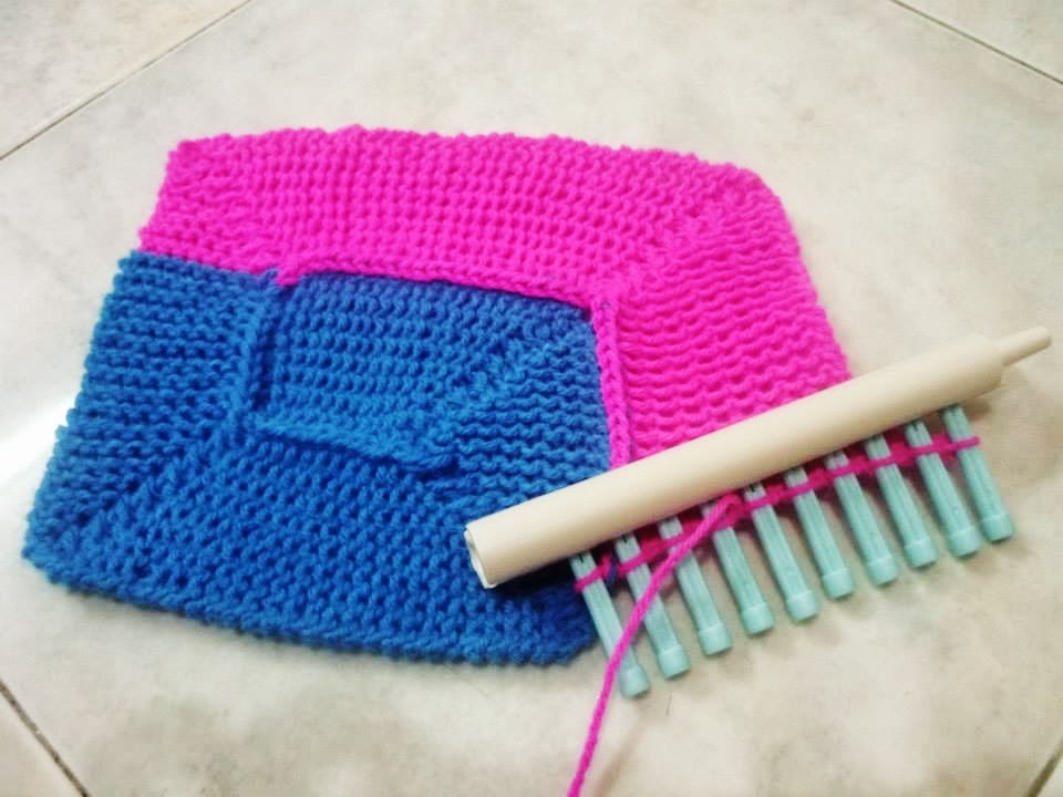 Crochet.is.Fun 10 stitch blanket on a loom