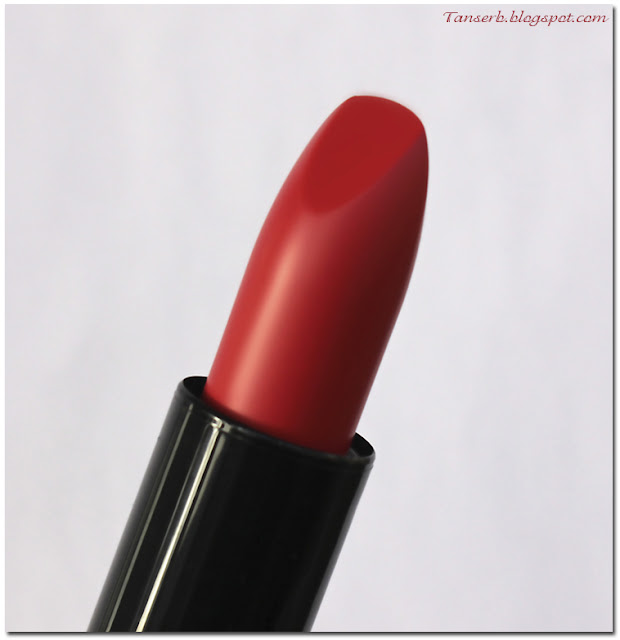 Помада Bourjois Rouge edition 12 heures № 29 “Cerise Sur Le Lipstick”