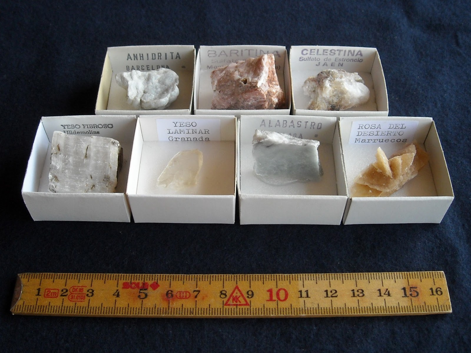 Minerales en cajita de 4x4. Serie verde — litosphera