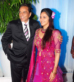 Dharmendra Photos: Esha Deol's Marriage Reception 