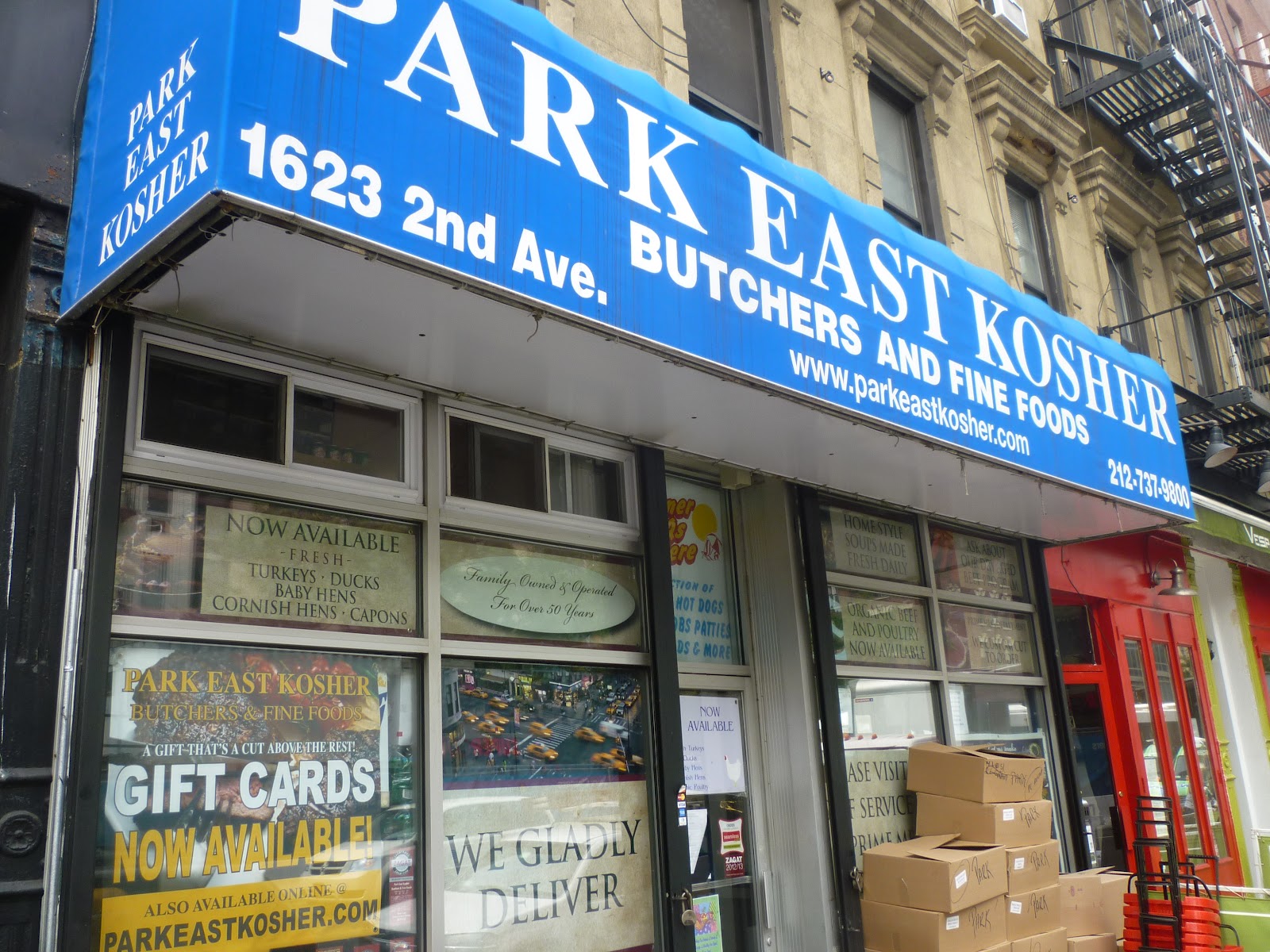 Lost City: Who Shops at Park East Kosher