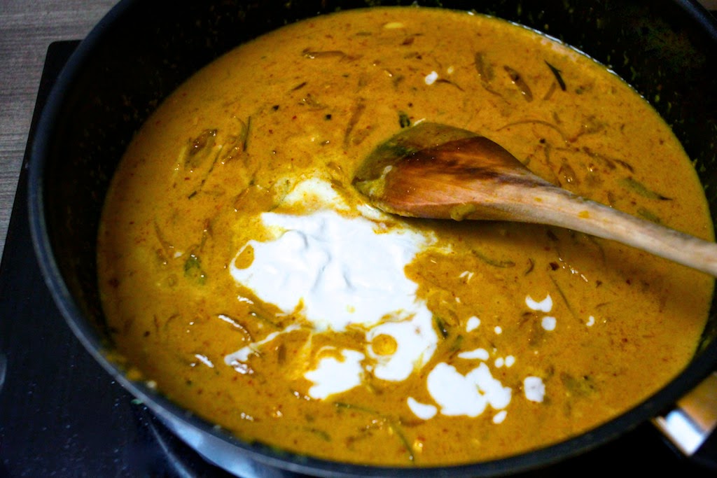 Nutmegs, seven "Delicious duck curry" (red Thai curry with slowcooked