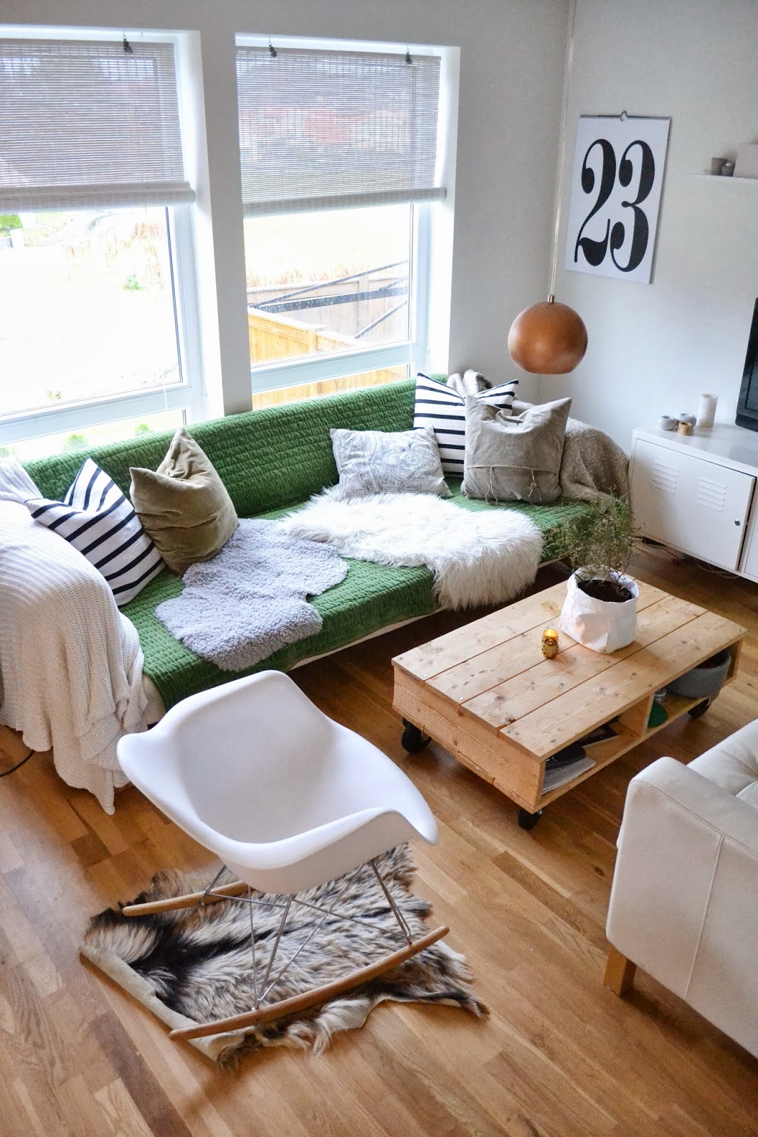 Silje vaniljeis: grønn sofa!?