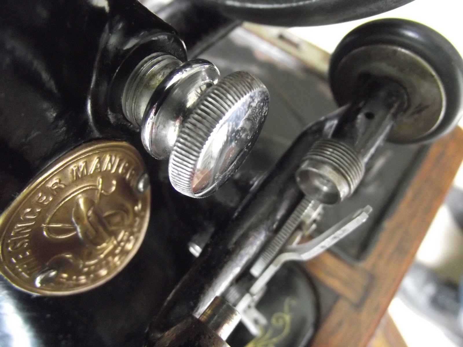 Lizzie Lenard Vintage Sewing: The Stitch Length Regulator