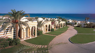 من اروع الفنادق في شرم الشيخ The-Oberoi-Sahl-Hasheesh-–-An-Egyptian-Oasis-of-Luxury-2
