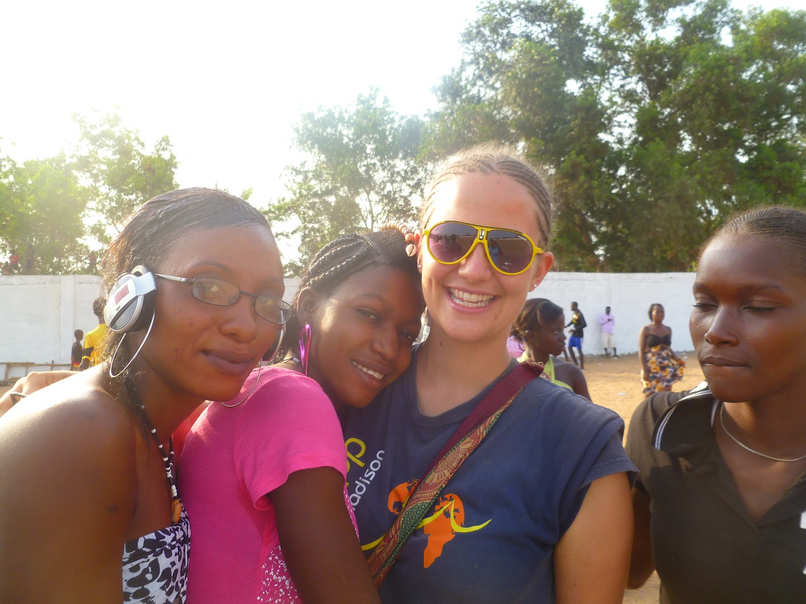 La Vie en Guinée The evolution of a village girls soccer team