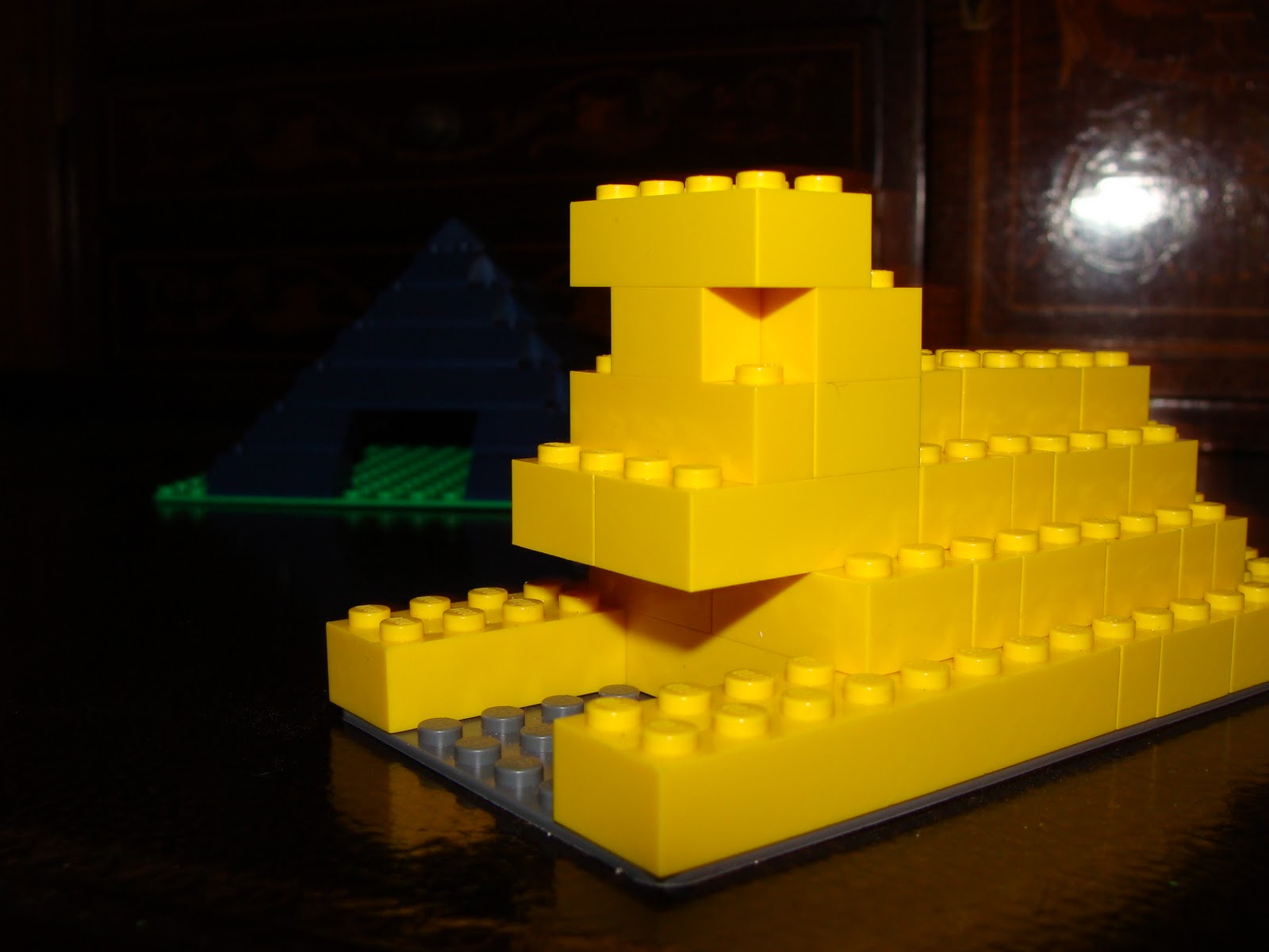34 Lego Fails Even Your Kid Would Have Built Better