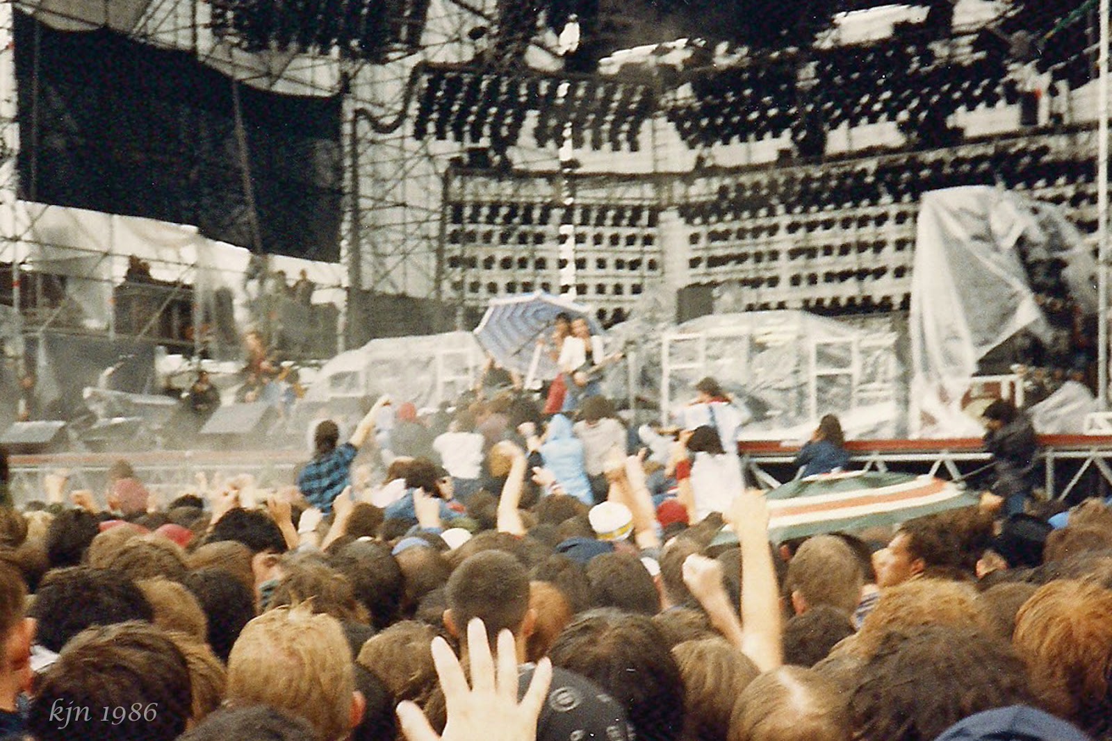 The Outskirts Of Suburbia Monsters Of Rock 1986