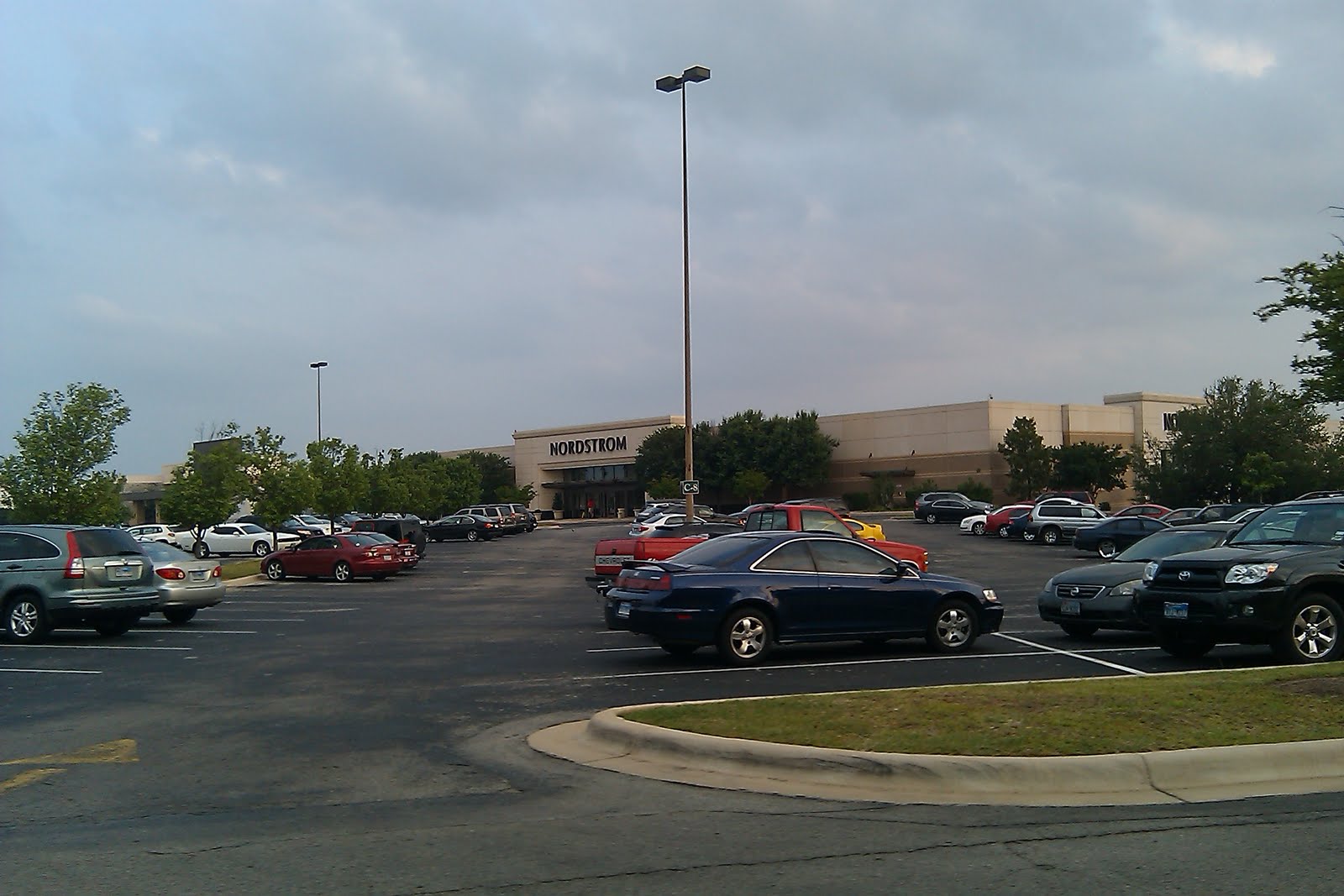 The Louisiana and Texas Retail Blogspot Barton Creek Square Mall