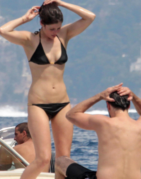 austin bikini waxing sexy tiffany teen tits