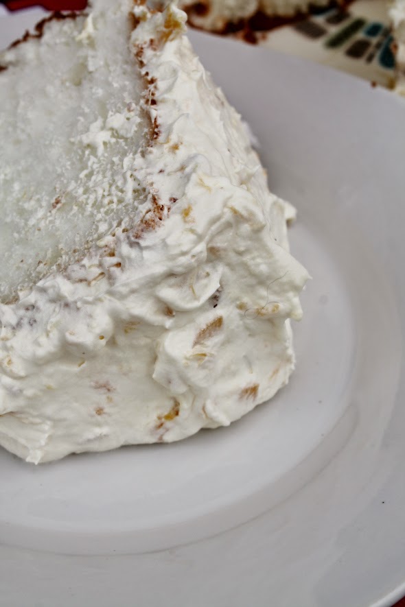 Whatcha Makin' Now? Pineapple Whipped Cream Frosting