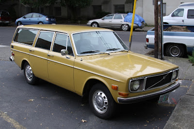 1971%2BVolvo%2B145S%2Bwagon%2B1.jpg